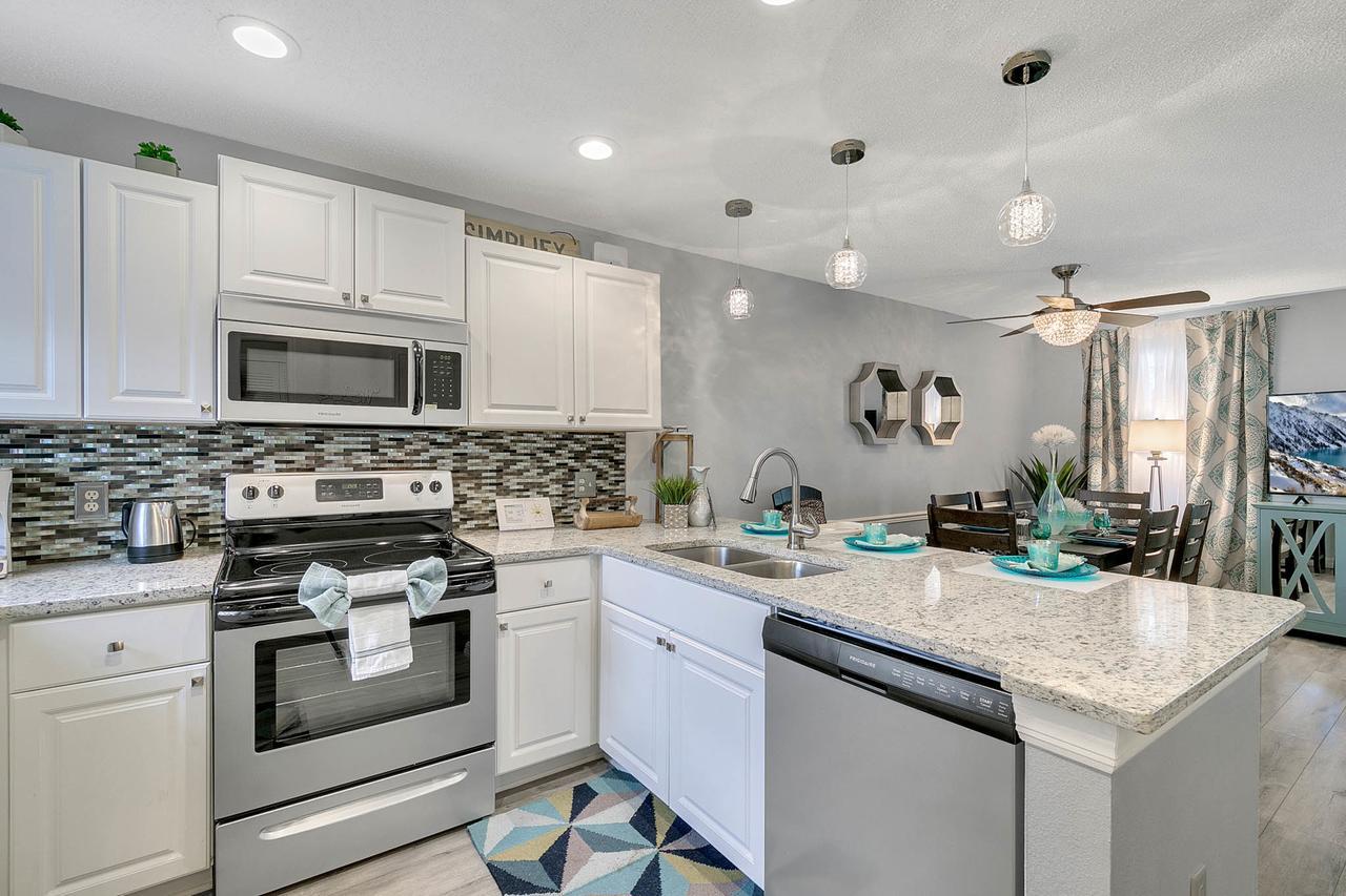 Family Vacation Villa, Water Park, Endless Amenities